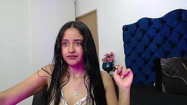 Lili666  online show from November 7, 2025, 3:11 am