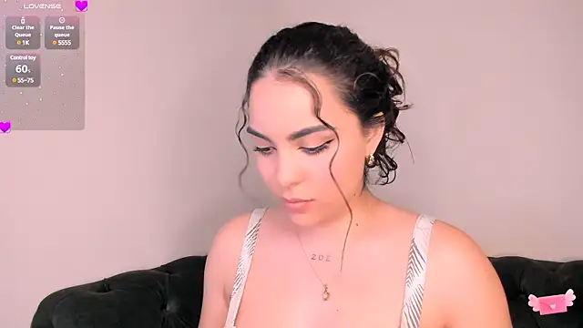 Snapshot of nahla_jameel chatting on February 27, 2025, 7:19 am nahla jameel online show from February 27, 2025, 7:19 am