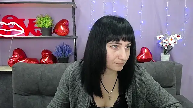 NinaFlawlees online show from March 7, 2025, 7:27 pm