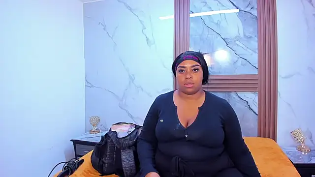 HannyMansonh online show from March 14, 2025, 4:43 am