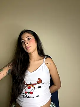 Snapshot of alia_bashar chatting on November 11, 2025, 3:12 am alia bashar online show from November 11, 2025, 3:12 am