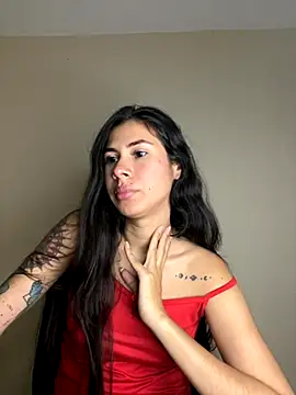 Snapshot of alia_bashar chatting on October 7, 2025, 2:01 am alia bashar online show from October 7, 2025, 2:01 am