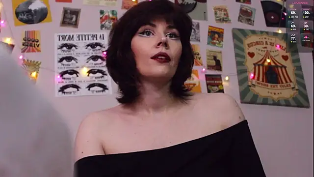 Luna Blake online show from April 2, 2026, 1:51 pm