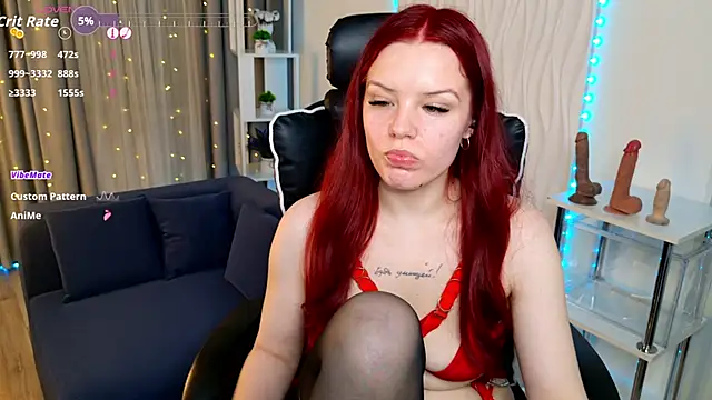 RedPeach online show from November 30, 2025, 7:03 pm