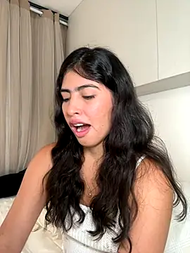 Gaby zahir  online show from September 12, 2025, 10:48 am