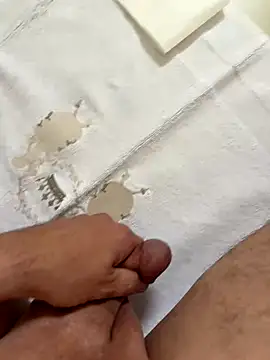 KielerMen online show from September 16, 2025, 1:12 pm