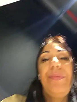 LeticiaWoods online show from November 26, 2025, 9:20 am