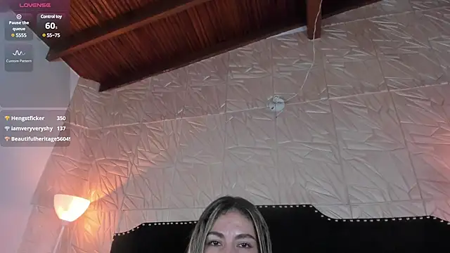 Snapshot of JennyRouse01 chatting on March 9, 2025, 5:28 pm JennyRouse01 online show from March 9, 2025, 5:28 pm