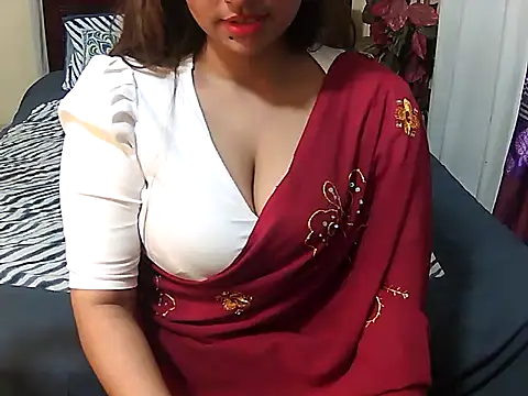 cutebengaligirl online show from November 14, 2025, 5:16 pm