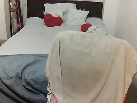 cutebengaligirl online show from June 18, 2026, 11:48 am