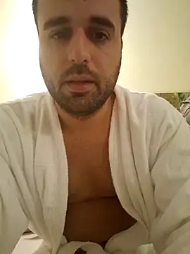 Snapshot of TK12311 chatting on November 3, 2025, 6:44 pm TK12311 online show from November 3, 2025, 6:44 pm