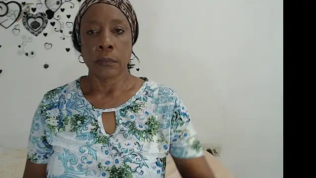 RoosePaarker online show from December 17, 2025, 10:48 pm