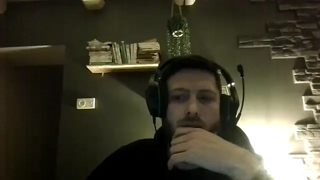 Snapshot of lololaland chatting on February 8, 2026, 4:21 am lololaland online show from February 8, 2026, 4:21 am