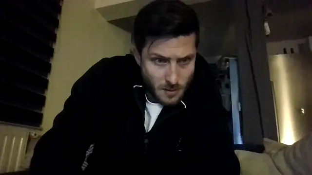 Snapshot of lololaland chatting on January 19, 2026, 12:58 am lololaland online show from January 19, 2026, 12:58 am