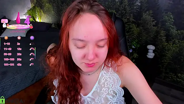 Snapshot of Fera1_Berry chatting on January 12, 2026, 12:39 am Fera1 Berry online show from January 12, 2026, 12:39 am