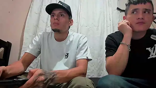 davidlatin66 online show from February 23, 2026, 2:57 am