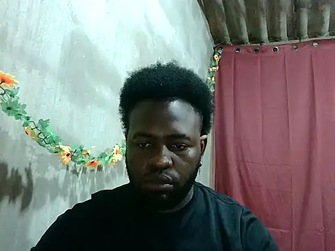 2ocmaxi online show from February 24, 2026, 7:26 pm