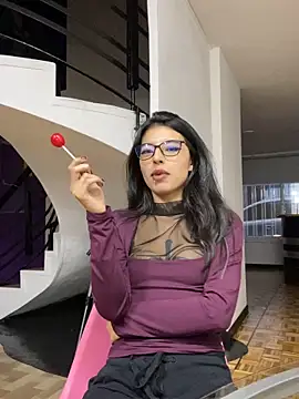 NanaRott online show from February 14, 2026, 8:42 pm