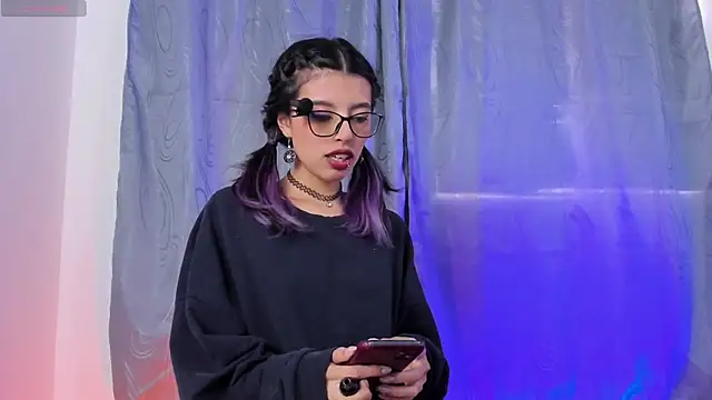 NanaRott online show from February 11, 2025, 9:46 pm