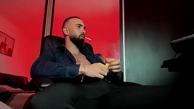 MichaelMasterss online show from March 3, 2025, 9:26 pm