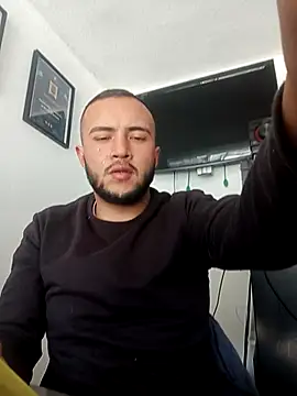 Snapshot of Stiven088 chatting on February 4, 2026, 5:19 pm Stiven088 online show from February 4, 2026, 5:19 pm