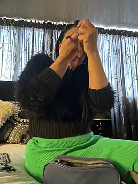 saaalome 1 online show from February 3, 2025, 9:29 pm