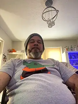 Cristian-Brayan online show from December 4, 2025, 4:39 pm