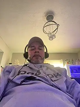 Cristian-Brayan online show from February 8, 2026, 1:53 pm