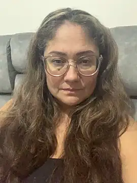 Snapshot of gabiTetas chatting on January 9, 2025, 11:25 am gabiTetas online show from January 9, 2025, 11:25 am