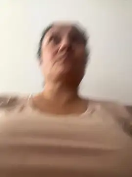 Snapshot of gabiTetas chatting on October 14, 2025, 8:53 pm gabiTetas online show from October 14, 2025, 8:53 pm