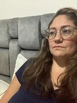 Snapshot of gabiTetas chatting on January 13, 2025, 11:19 am gabiTetas online show from January 13, 2025, 11:19 am