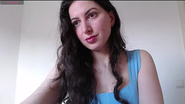  Hot Lady  online show from March 1, 2026, 3:56 pm