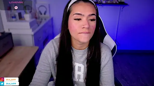 Snapshot of ImLui_lu chatting on October 21, 2025, 6:02 am ImLui lu online show from October 21, 2025, 6:02 am