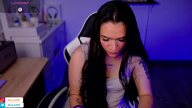 Snapshot of ImLui_lu chatting on November 9, 2025, 11:09 pm ImLui lu online show from November 9, 2025, 11:09 pm