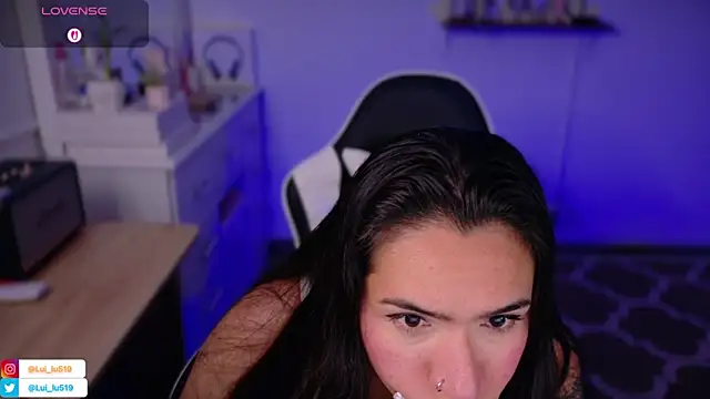 Snapshot of ImLui_lu chatting on November 25, 2025, 11:16 pm ImLui lu online show from November 25, 2025, 11:16 pm