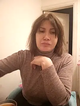 Snapshot of ROXOLANAA_SEXY chatting on September 29, 2025, 8:14 pm ROXOLANAA SEXY online show from September 29, 2025, 8:14 pm