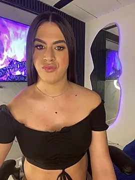 Naughtysofiaa online show from July 15, 2026, 2:29 am