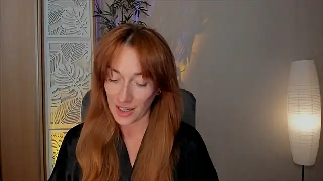 Snapshot of RebeccaMartinez chatting on June 28, 2026, 10:21 am RebeccaMartinez online show from June 28, 2026, 10:21 am