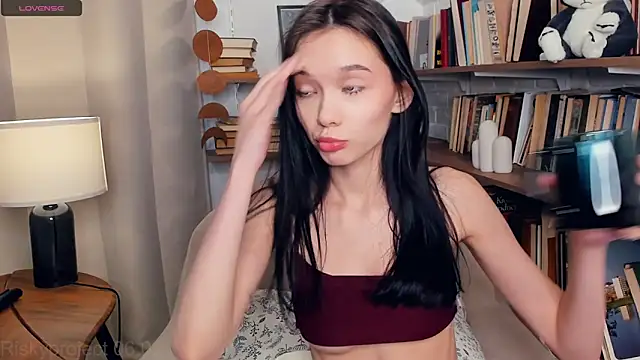 Riskyproject online show from February 6, 2025, 12:48 pm