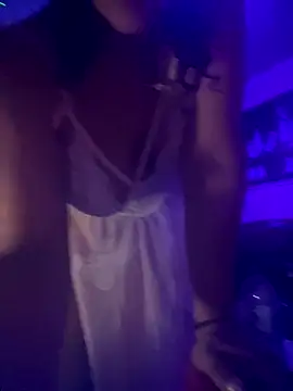 sophiahot thick online show from November 29, 2025, 4:34 am