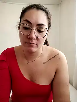 Snapshot of katha_steele_ chatting on January 15, 2025, 4:32 pm katha steele online show from January 15, 2025, 4:32 pm
