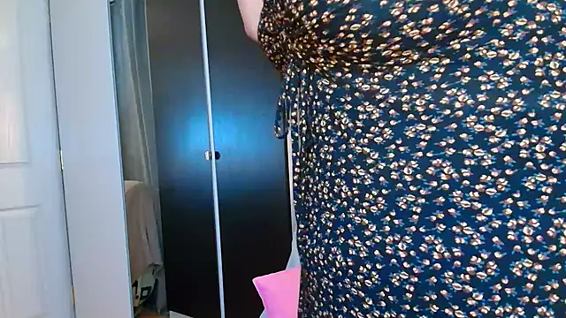 HoneyBBW96 online show from August 1, 2026, 5:11 pm