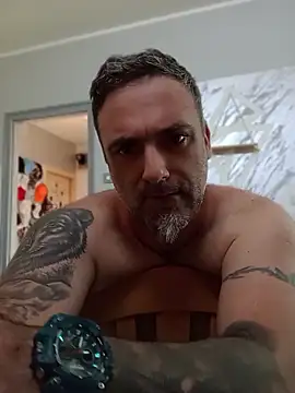 wifesfuckerpu online show from May 25, 2026, 6:34 am