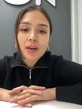 Sweet Lollypop online show from October 17, 2025, 4:31 pm