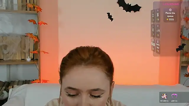 Phoenix Margo online show from October 29, 2025, 3:27 am