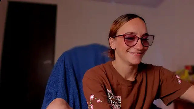 Snapshot of _lh_ chatting on March 21, 2025, 3:02 pm lh online show from March 21, 2025, 3:02 pm