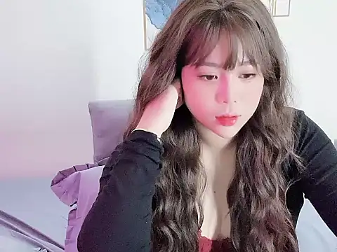   Lyly   online show from March 5, 2026, 2:30 am