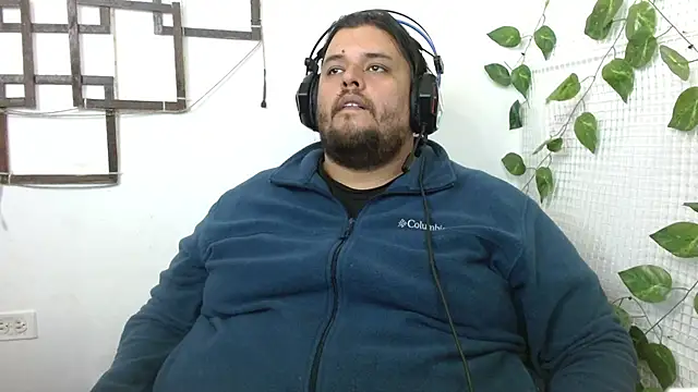 Snapshot of altairstudiosvip_ chatting on October 16, 2025, 1:41 pm altairstudiosvip online show from October 16, 2025, 1:41 pm