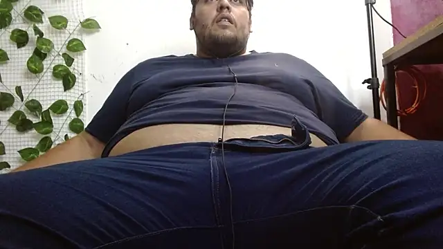 Snapshot of altairstudiosvip_ chatting on March 6, 2025, 12:32 am altairstudiosvip online show from March 6, 2025, 12:32 am