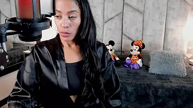 NiicolleMiller online show from October 15, 2025, 12:20 am